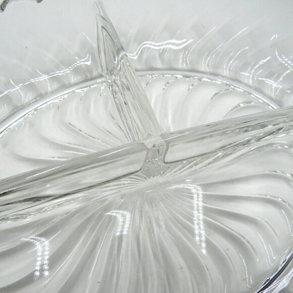 Vintage Fostoria Colonial Swirl Divided Oval Glass Relish Serving Dish Handles - Picture 2 of 8